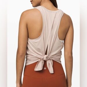 Lululemon All Tied Up Tank *No-stink Zinc
Pink Bliss